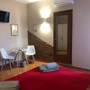 Aurora Bed & Breakfast